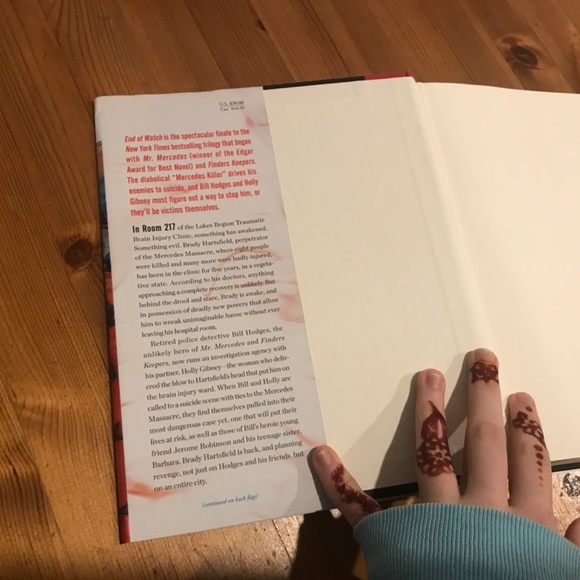 Stephen King Hardcover - End Of Watch - Picture 2 of 4